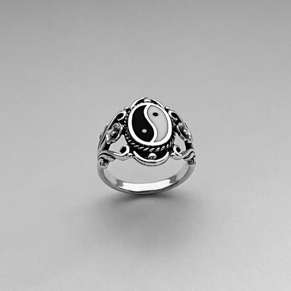 Sterling Silver Statement Yin Yang Ring with Flower, Yoga Rings, Balance of Life - Picture 2 of 12